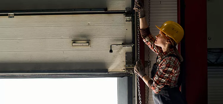 Addressing Common Garage Door Stoppage Issues in Longview, WA